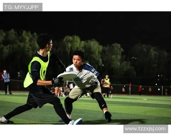 深圳飞盘队在攀岩联赛积分榜中以58分稳居第一名展现强劲实力